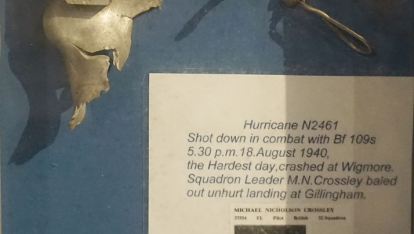 Hurricane N2461